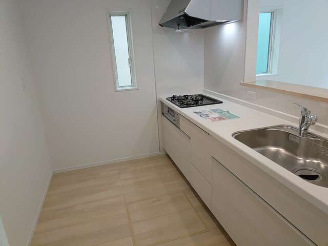 Brand New 4-Bedroom House in Honcho 5