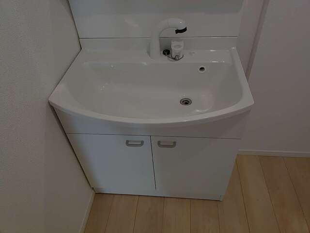 Brand New 4-Bedroom House in Honcho 7