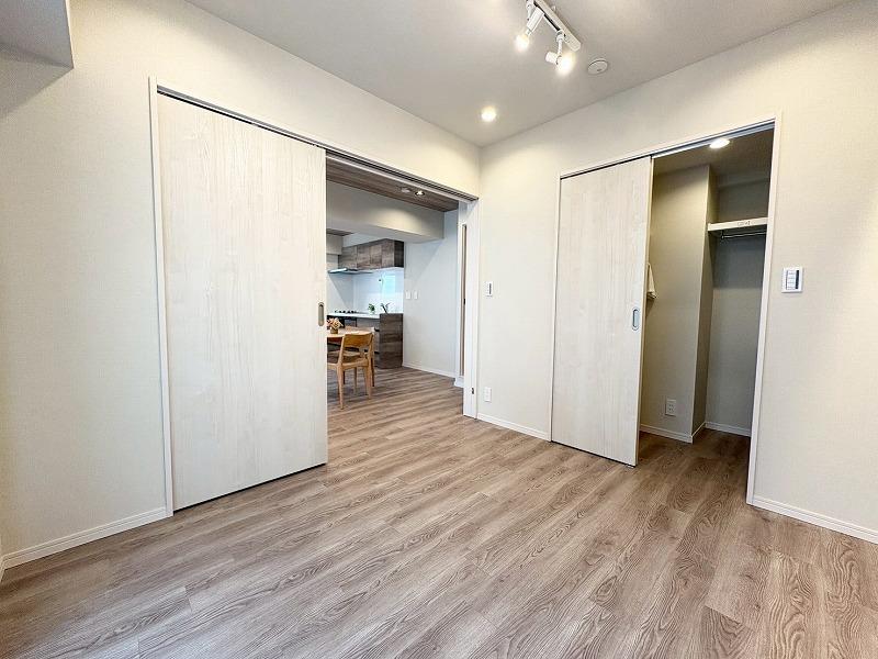 2-Bedroom Condo in Hanasakicho(4-7-chome) 5