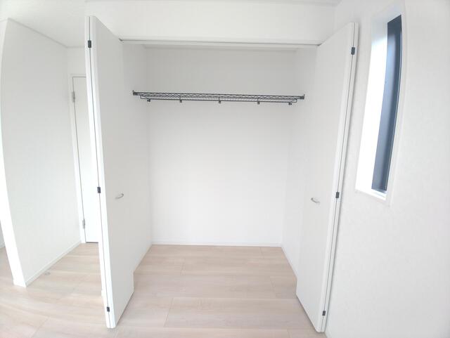 Brand New 4-Bedroom House in Uegoyata 3