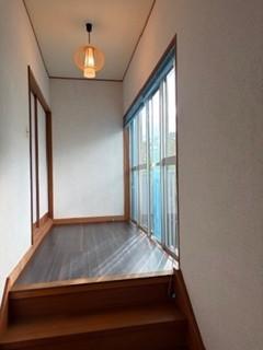 Classic 2-Bedroom House 5