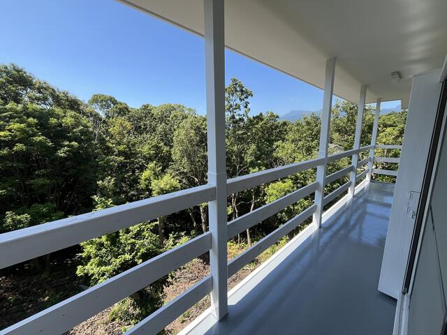 Classic 2-Bedroom House 9