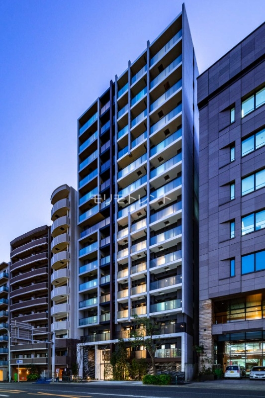 Modern 1-Bedroom Condo Near Station in Shinsencho 5