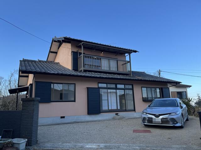 Vintage 5-Bedroom House Near Station 2