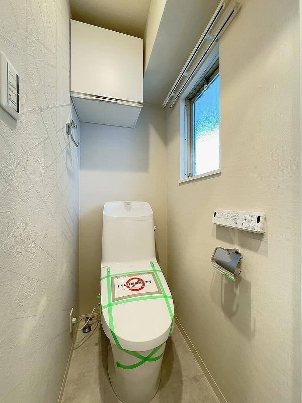 Vintage 2-Bedroom Condo Near Station in Tamagawa 8