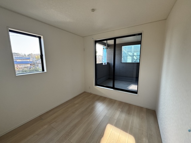 Brand New 4-Bedroom House in Kitanominami 5