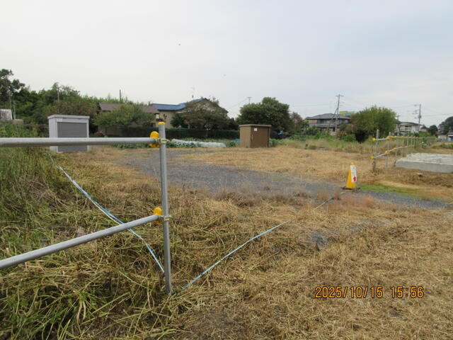 Land in Oma 3