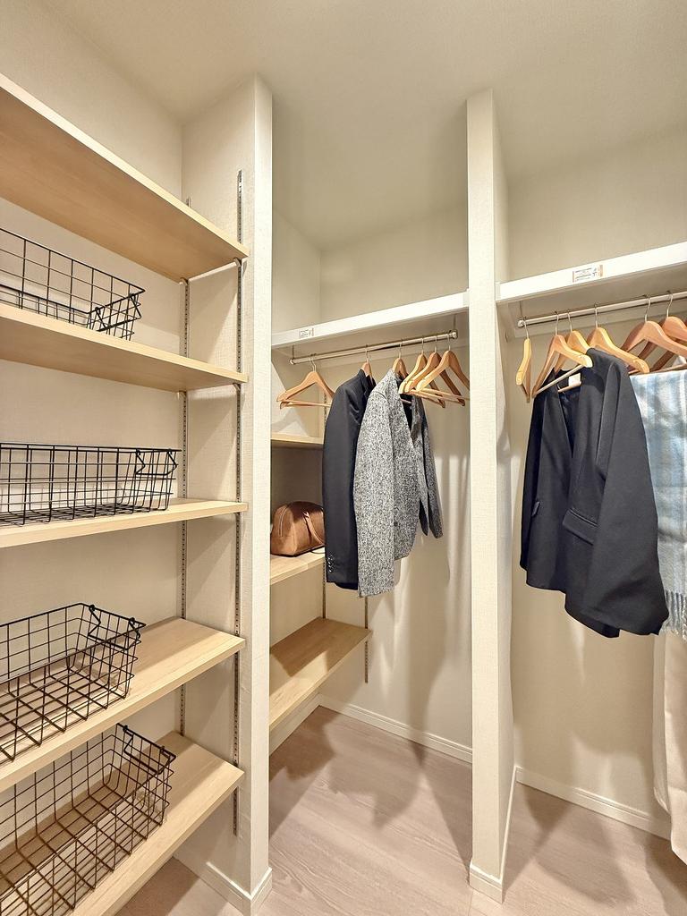 1-Bedroom Condo Near Station in Minamiotsuka 7