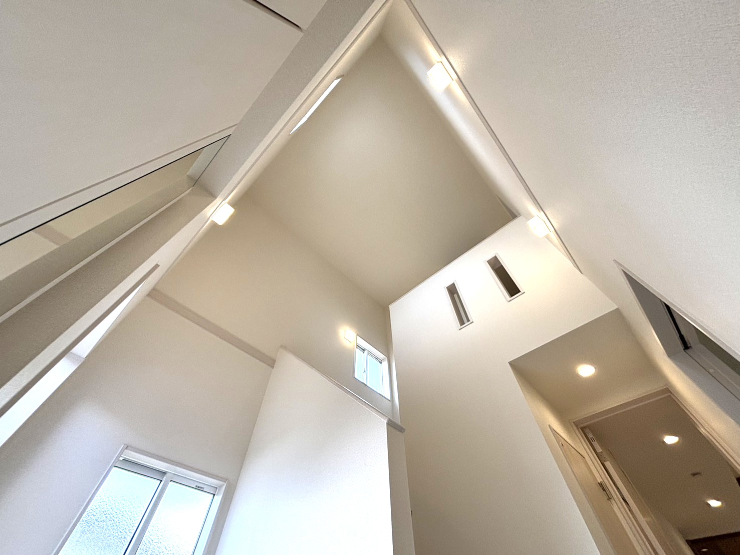Brand New 4-Bedroom House in Ninokuchicho 6