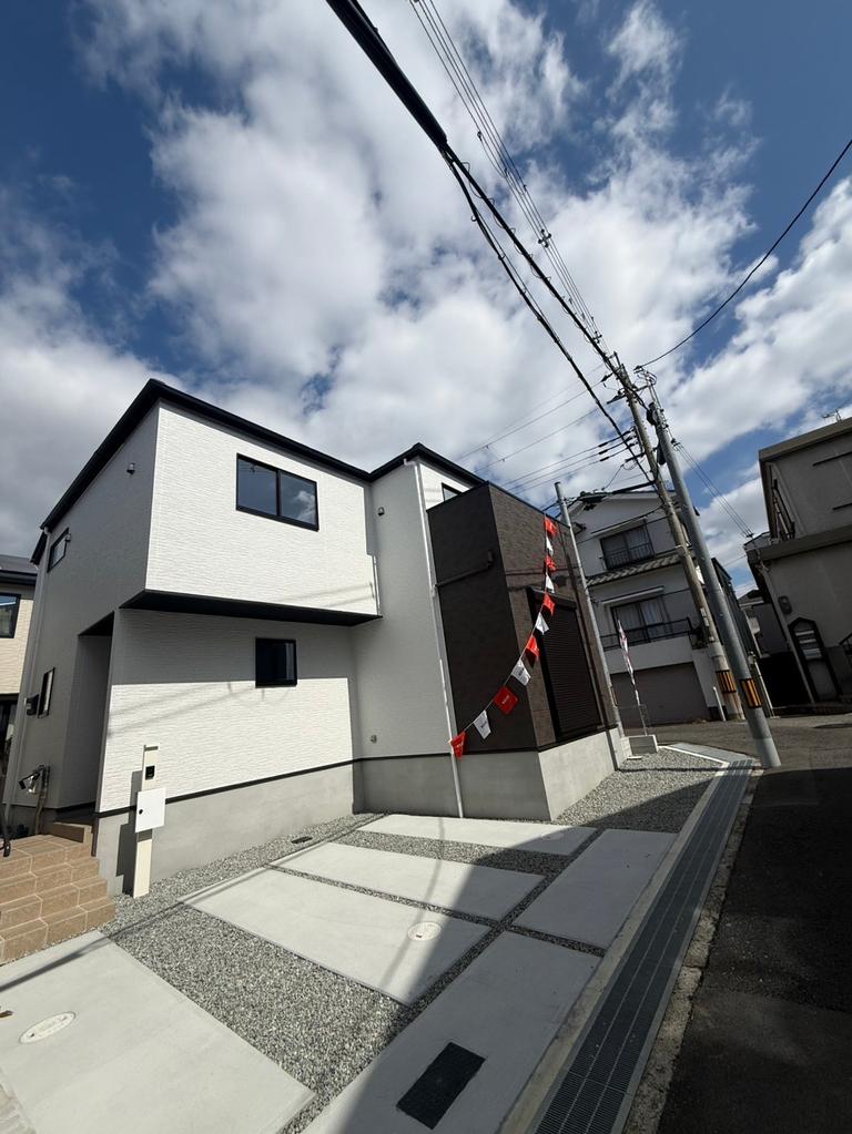 Brand New 4-Bedroom House in Asahigaoka 2