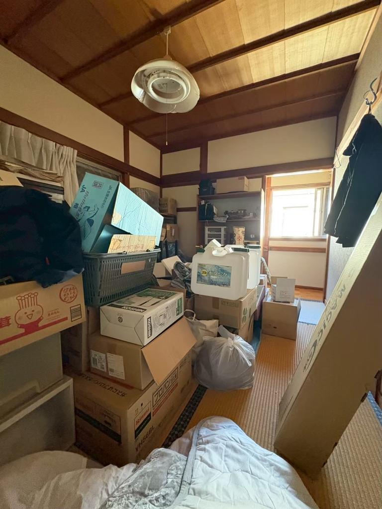 Classic 5-Bedroom House in Higashinakano 8