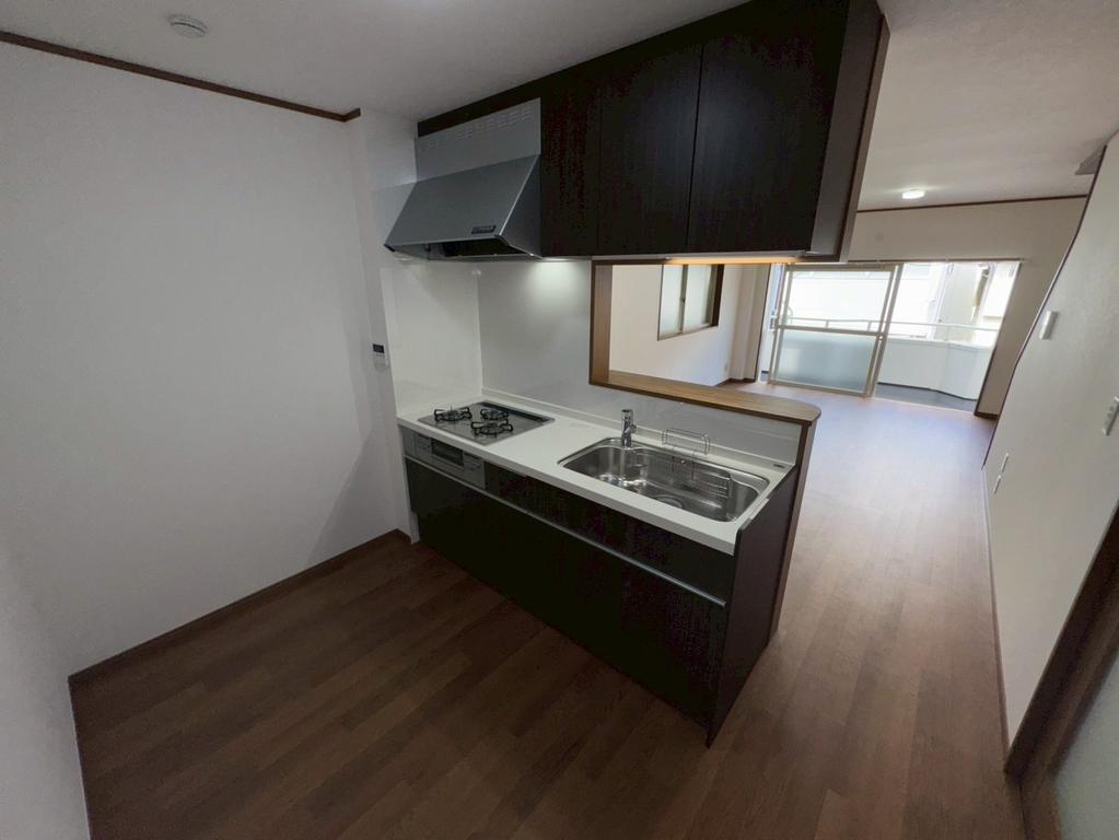 4-Bedroom House in Nagaranaka 3