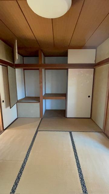 Vintage 4-Bedroom House in Hayashi 4