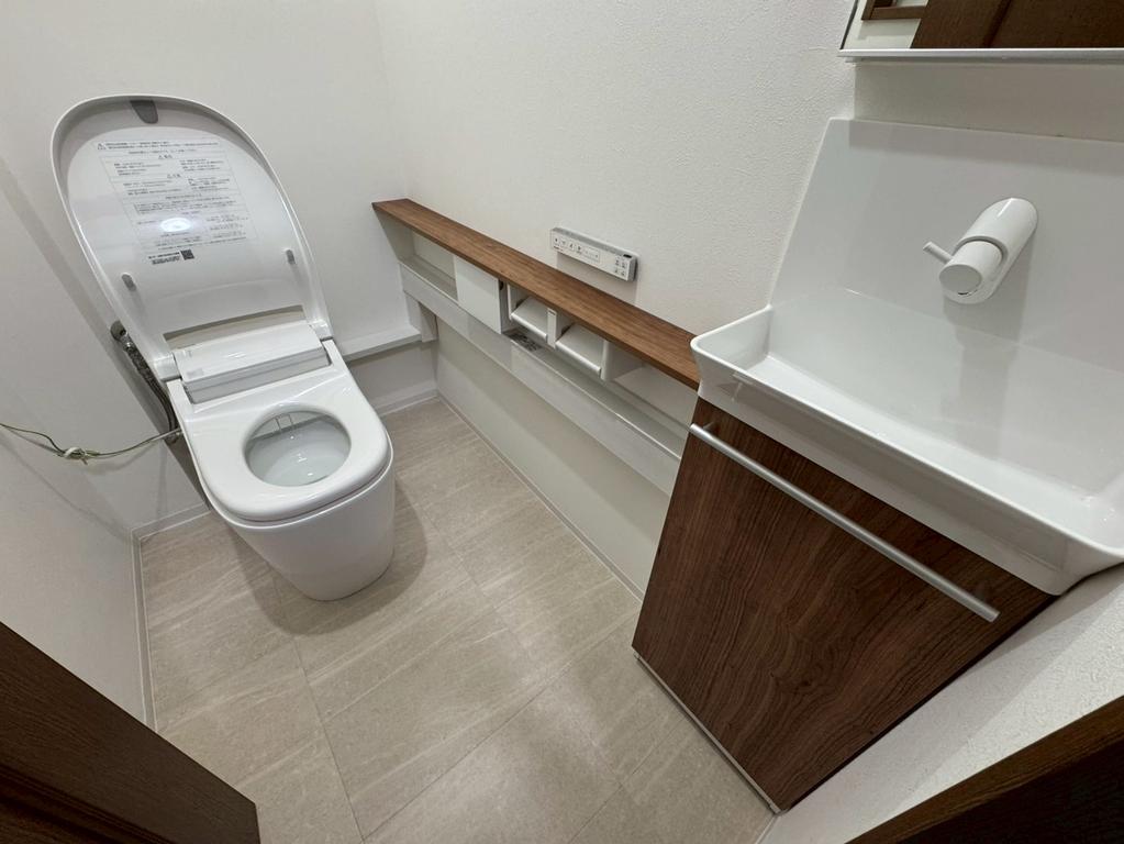 4-Bedroom House in Nagaranaka 7