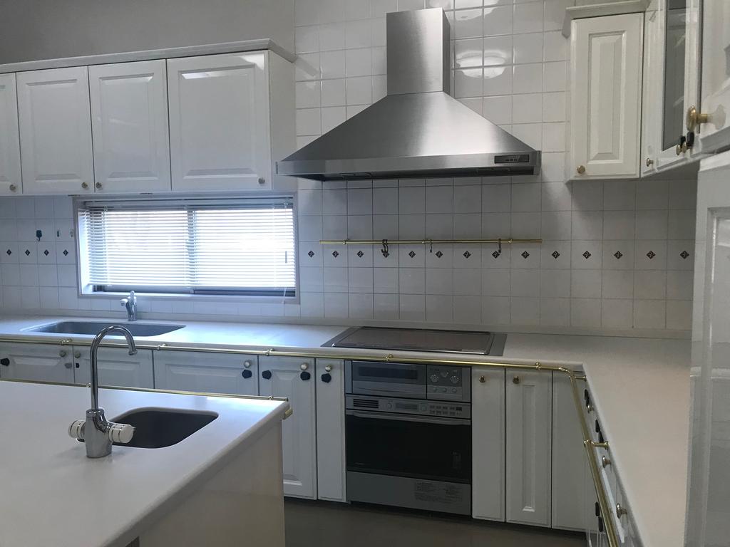 Vintage 8-Bedroom House in Ikari(sonota) 5