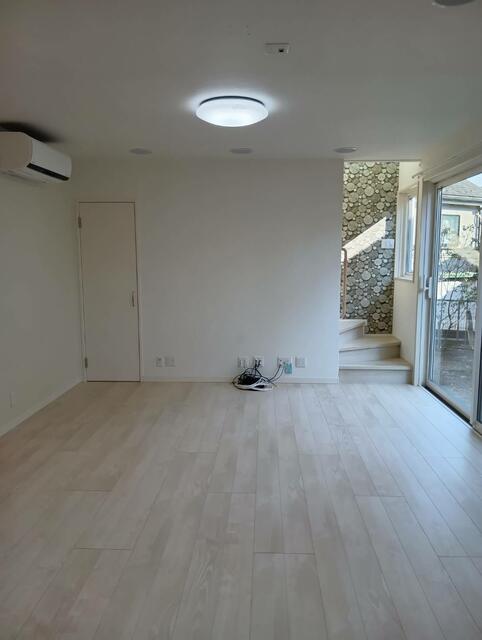 Modern 1-Bedroom House in Mutsuraminami 5