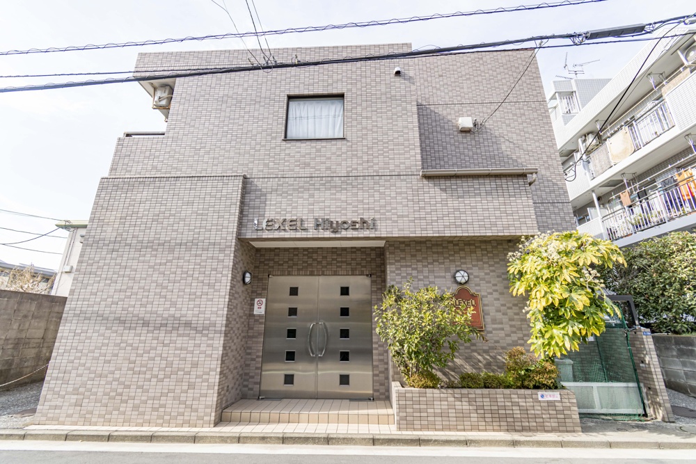 Vintage Studio Condo in Hiyoshihoncho 4