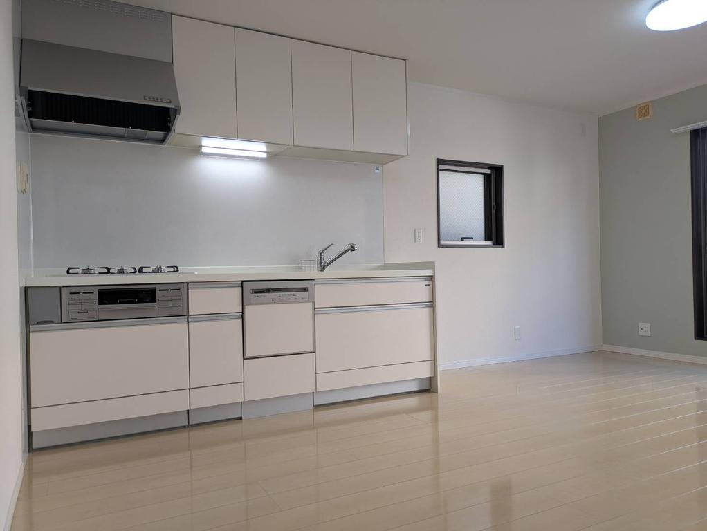 3-Bedroom House in Mattaomiya 7