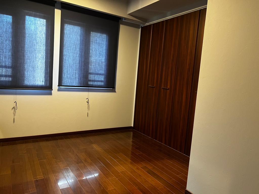 2-Bedroom Condo Near Station in Kyomachibori 9