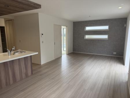 Brand New 4-Bedroom House in Mamigaoka 8