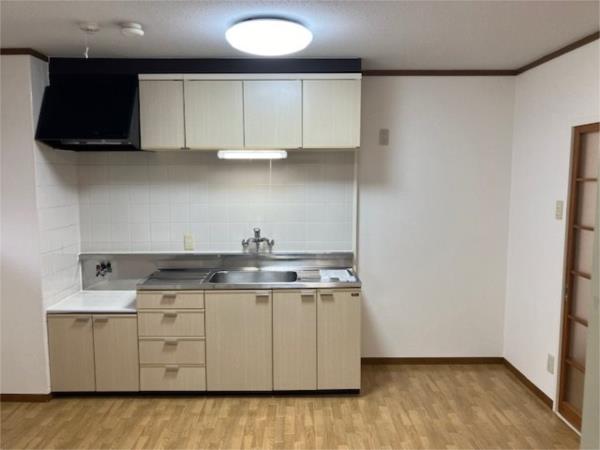 パインニードル 3