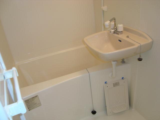 アリウス川崎 5