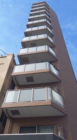 Modern Studio Condo Near Station in Minamisenju 0
