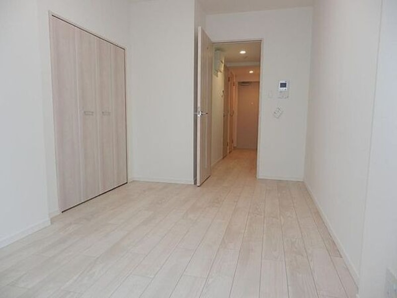Modern Studio Condo Near Station in Minamisenju 2