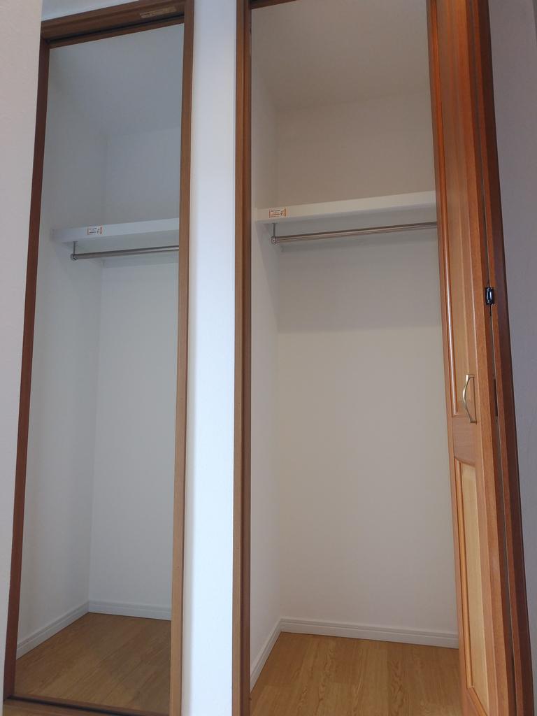 4-Bedroom House in Minamitokiwadai 5