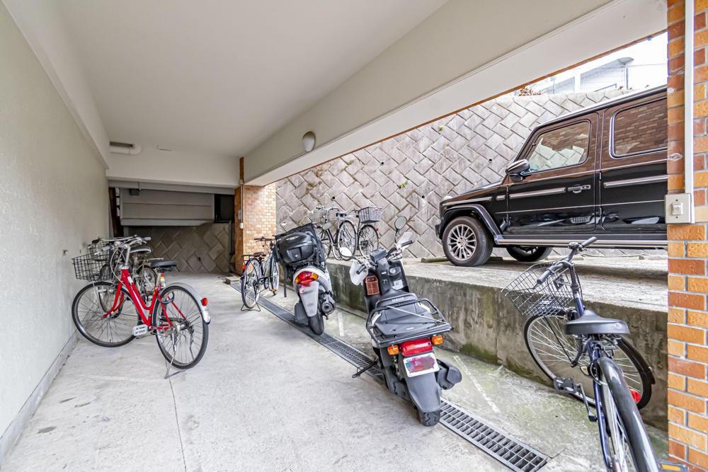 Well-Kept Studio Condo Near Station in Akasaka akasakabizutawa(chikai.kais 2