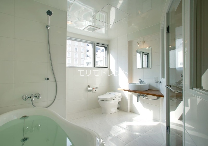 カスタリア銀座 4