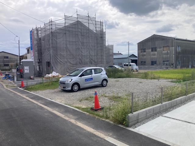 Brand New 3-Bedroom House in Tokujocho 4