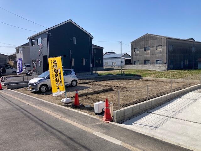 Brand New 3-Bedroom House in Tokujocho 6