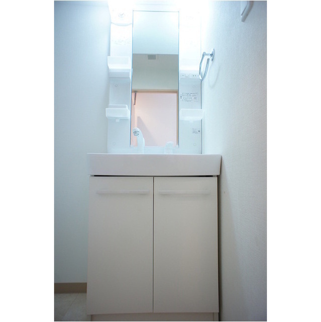 ＲＡＦＦＩＮＥ　ＴＥＲＲＡＣＥ 8