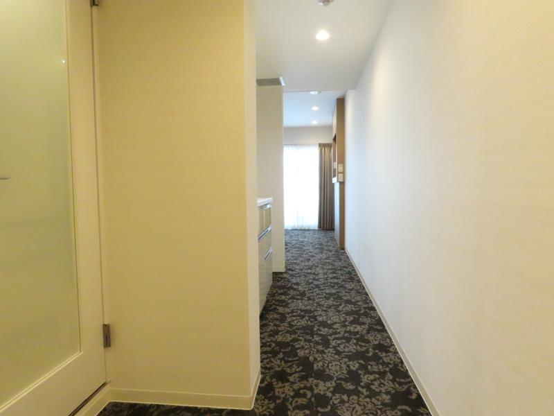 Modern Studio Condo Near Station in Shinkamata 9