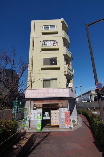 Charming Property Near Station in Senju sakuragi 1