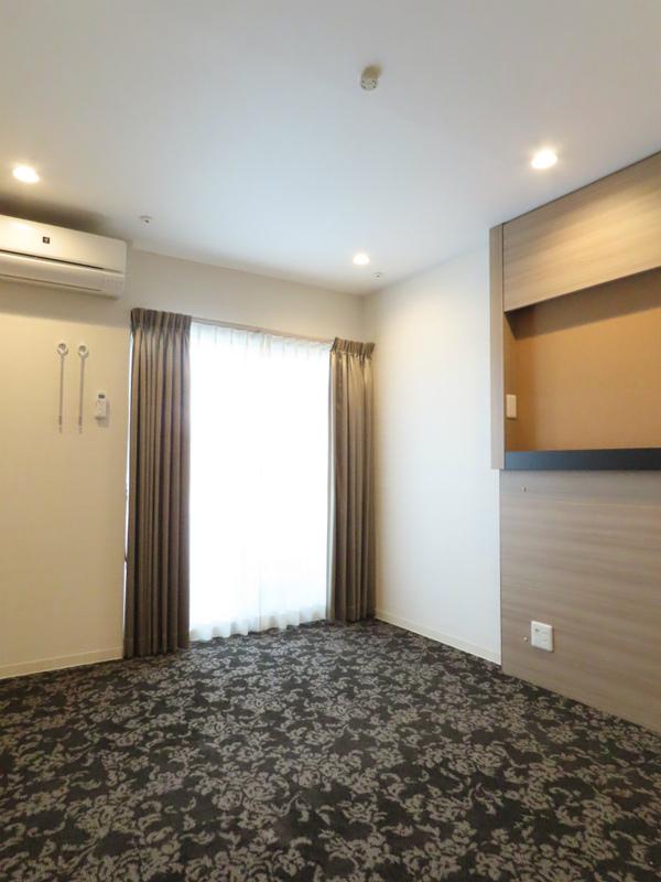 Modern Studio Condo Near Station in Shinkamata 2