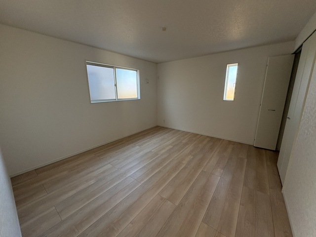 Brand New 3-Bedroom House Near Station in Iidashinden 4