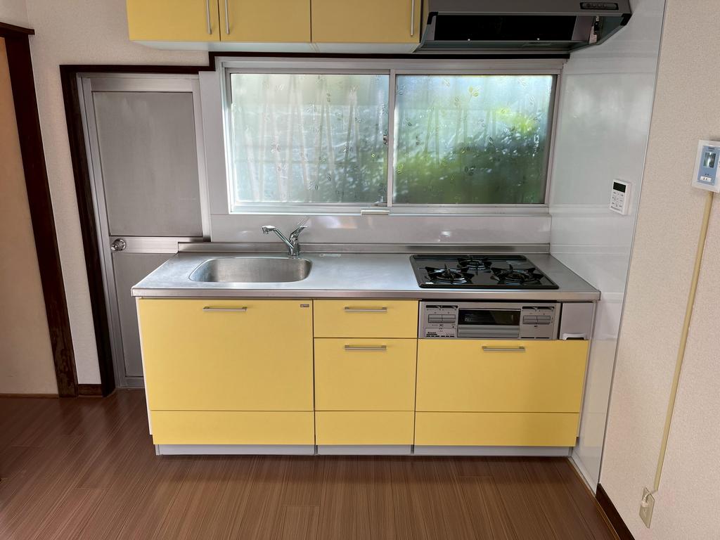 奈良県生駒郡斑鳩町法隆寺東２丁目３－１３ 貸家 3