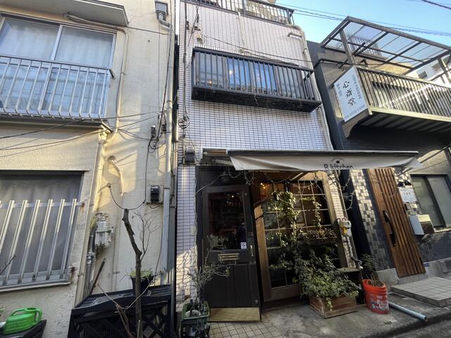 Charming Property Near Station in Tsukishima 0