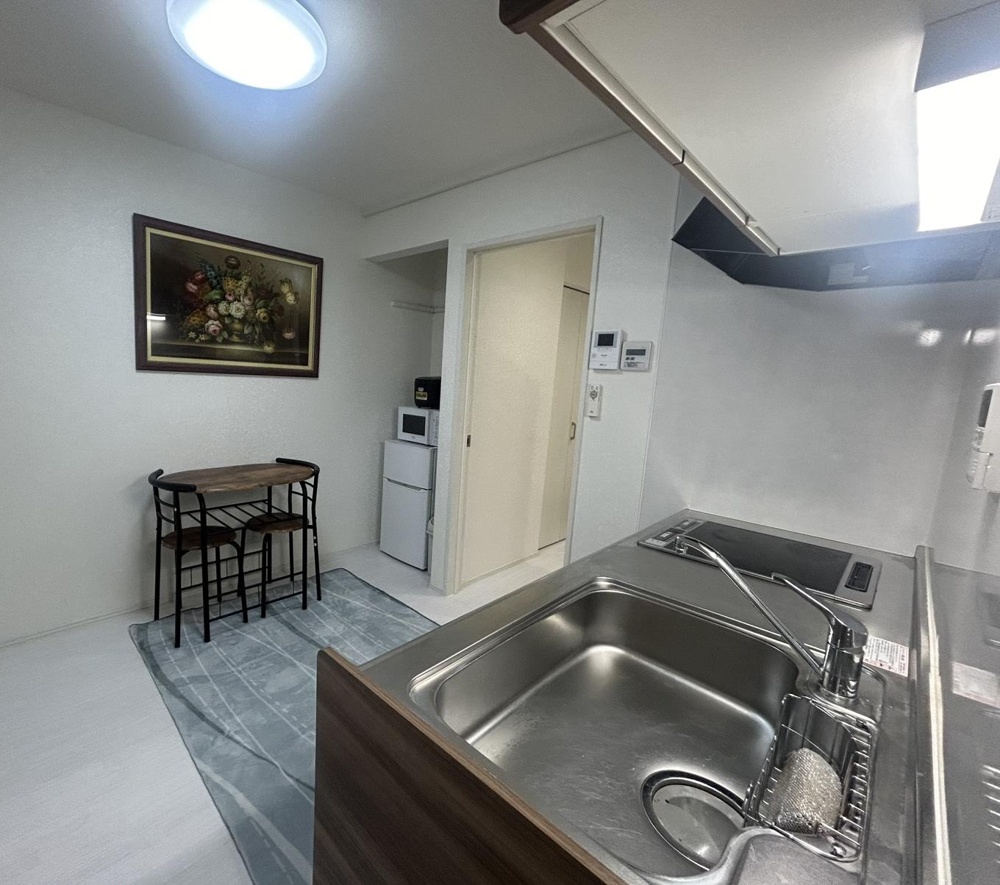 Classic 3-Bedroom House in Nishidai(2-4-chome) 7