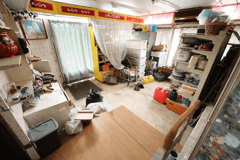 Vintage 5-Bedroom House Near Station in Toyotsu 5