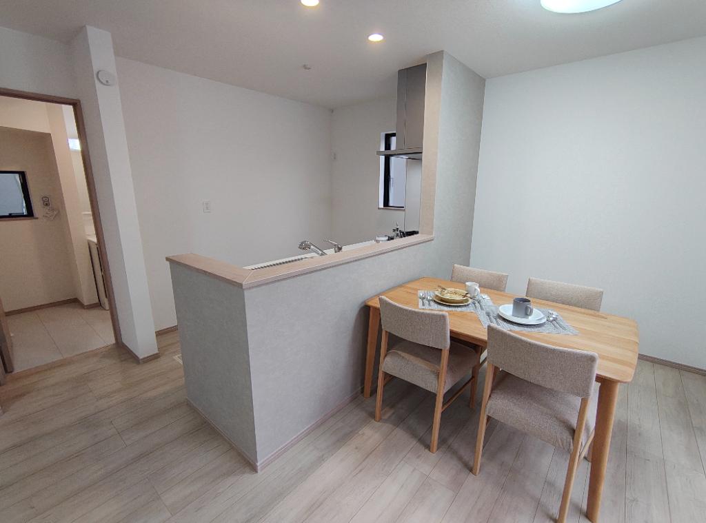 大阪府大東市南郷町 新築戸建 6