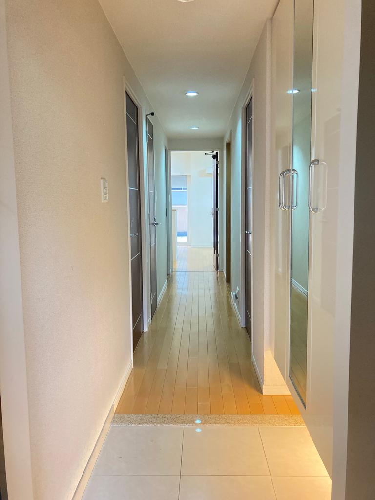 3-Bedroom Condo Near Station in Mitsugarasu 1