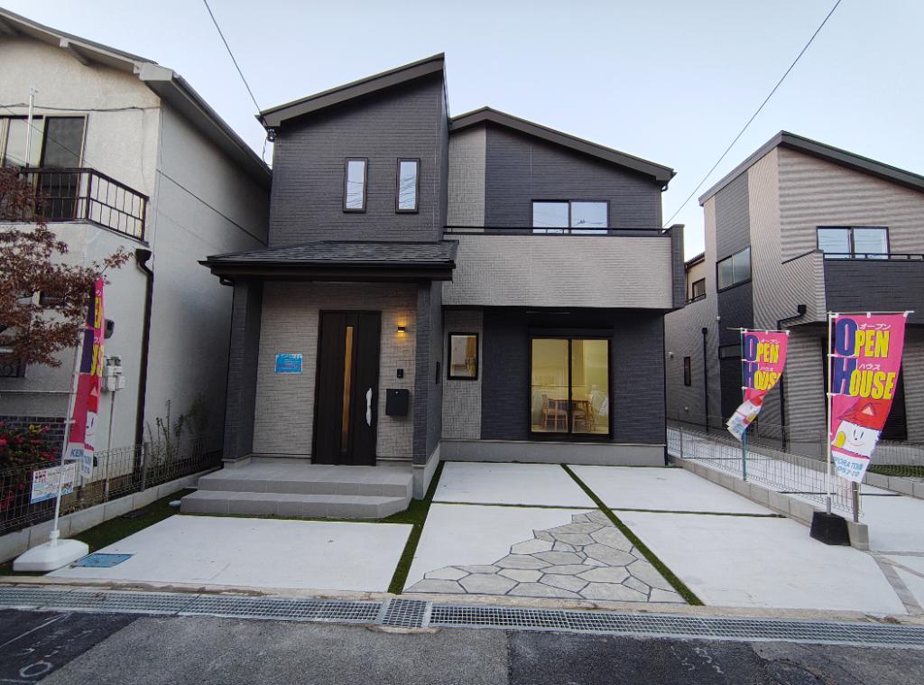 大阪府大東市南郷町 新築戸建 3