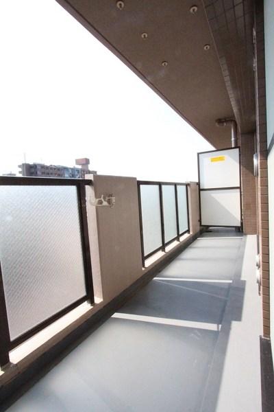 エクセラン新城 10