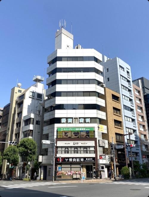 東英九段ビル 2