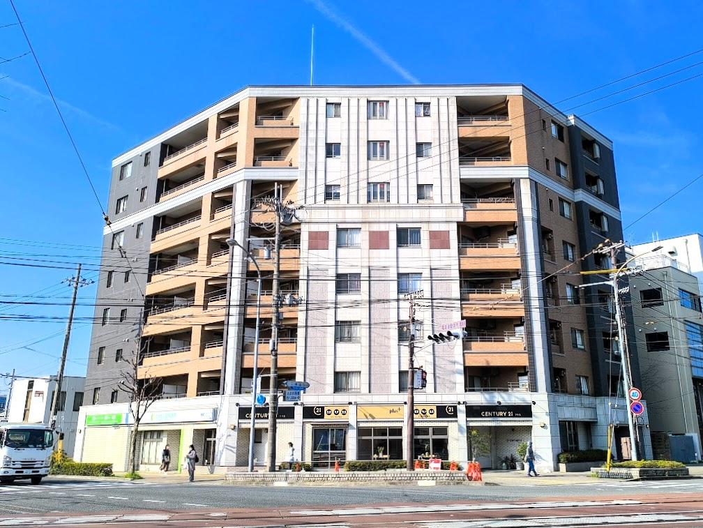 クリスタルグランツ西大路三条 1