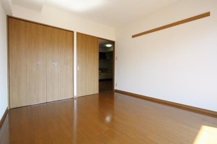 エクセラン新城 1