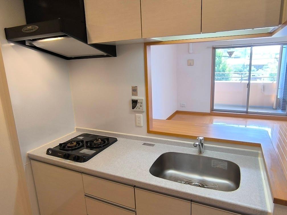 クリスタルグランツ西大路三条 4